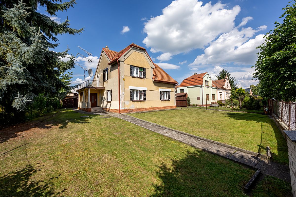 Prodej rodinného domu 154 m², pozemek 1170 m²